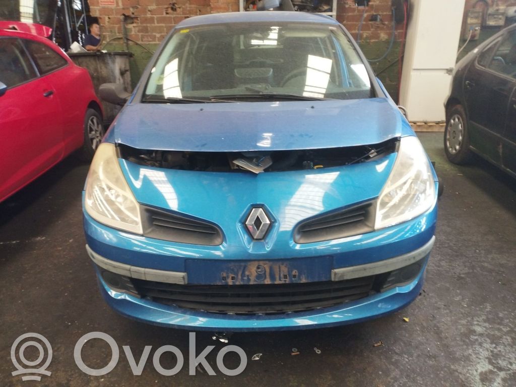 Clio III Clio  8200343733