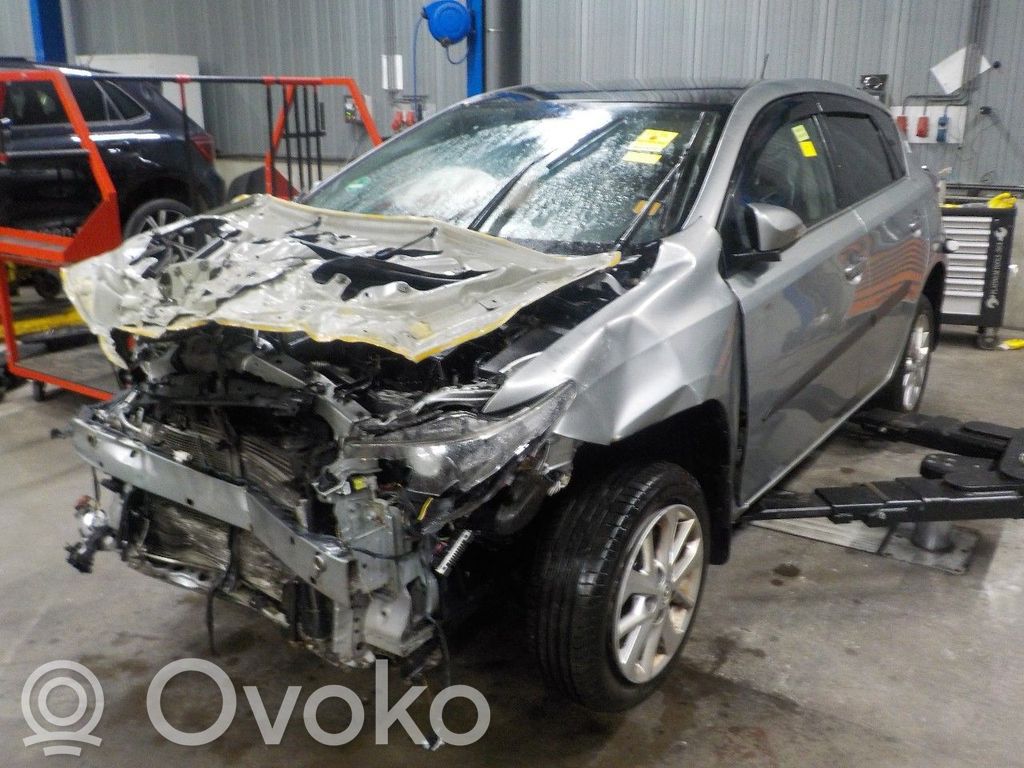 Auris E180 Auris  896610Z740