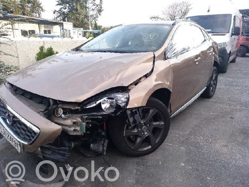 V40 S40, V40  P31387292