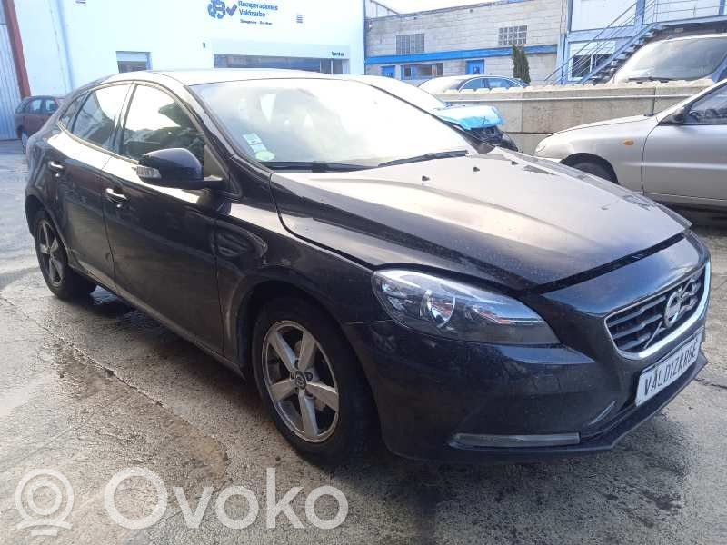 V40 S40, V40  32227622