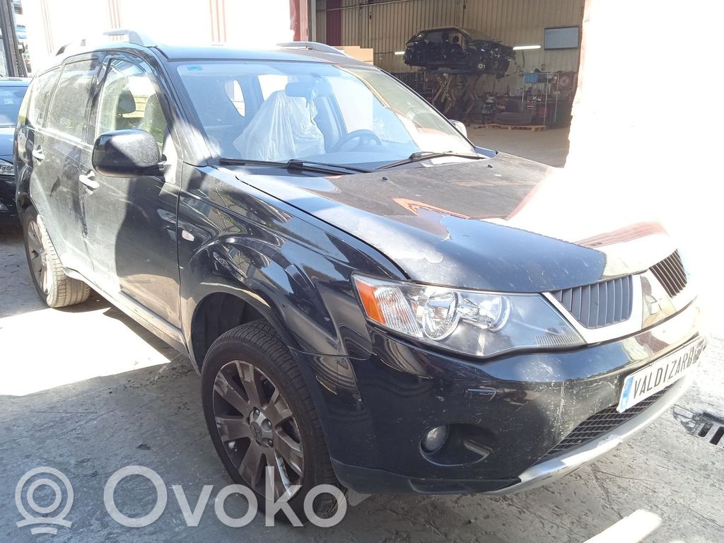 Outlander Outlander  5700A278
