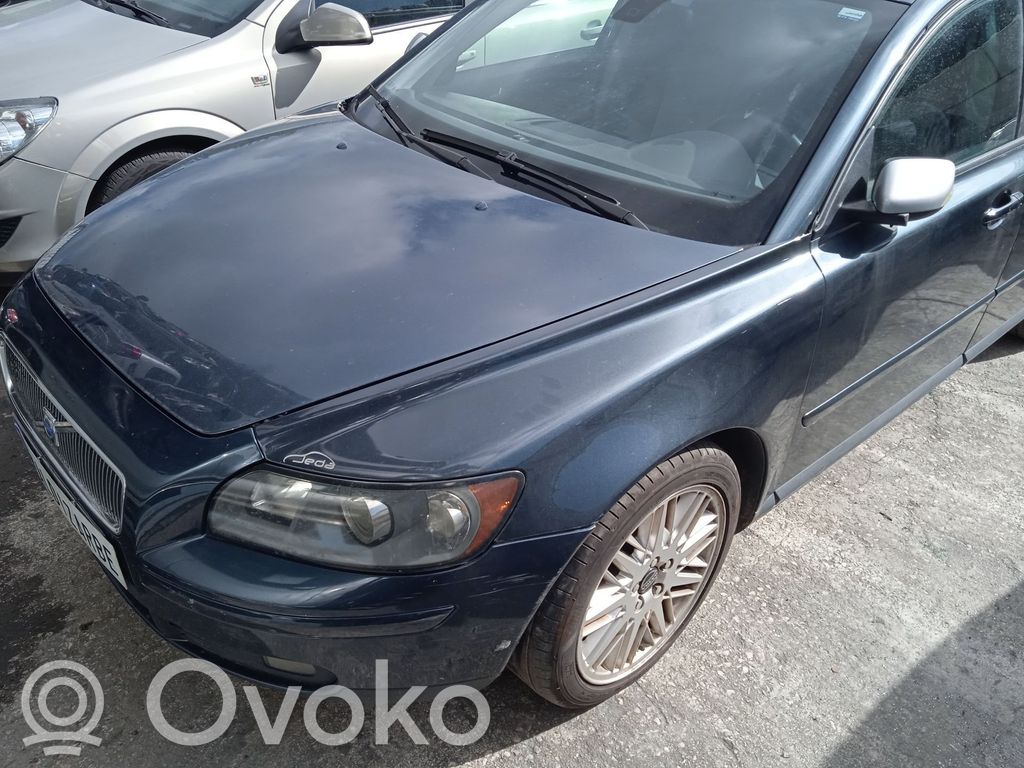 V50 V50  30741046