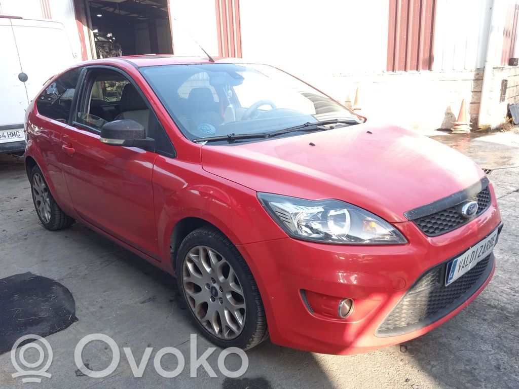 Focus Focus  1675180