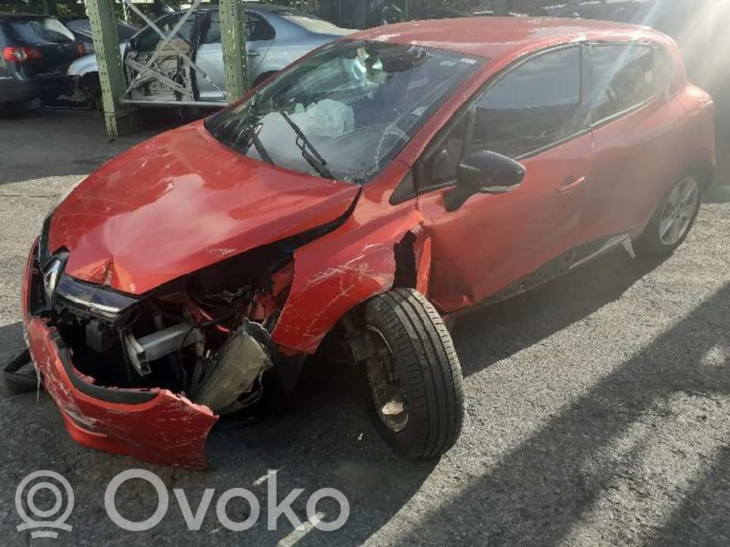 Clio III Clio  476608428R