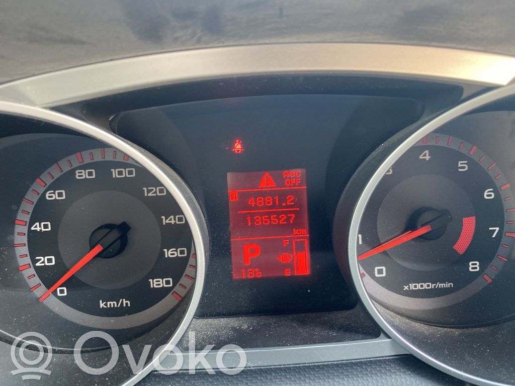 Outlander Outlander  C8DD604M