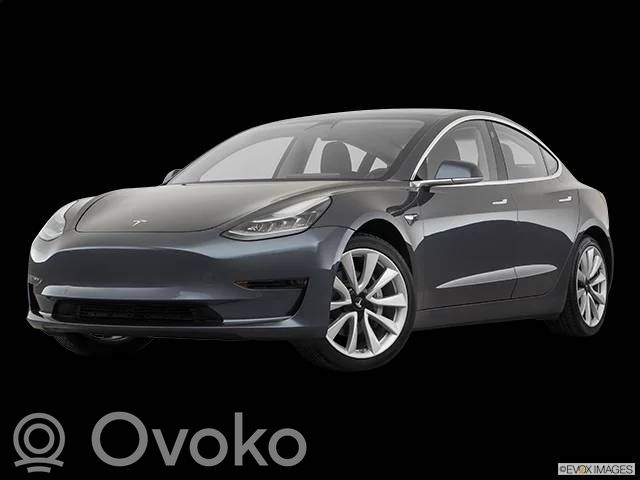 Model 3 Tesla Model 3  102014700A