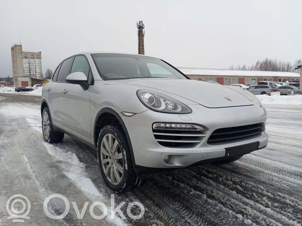 Cayenne (92A) Cayenne  7P5864131
