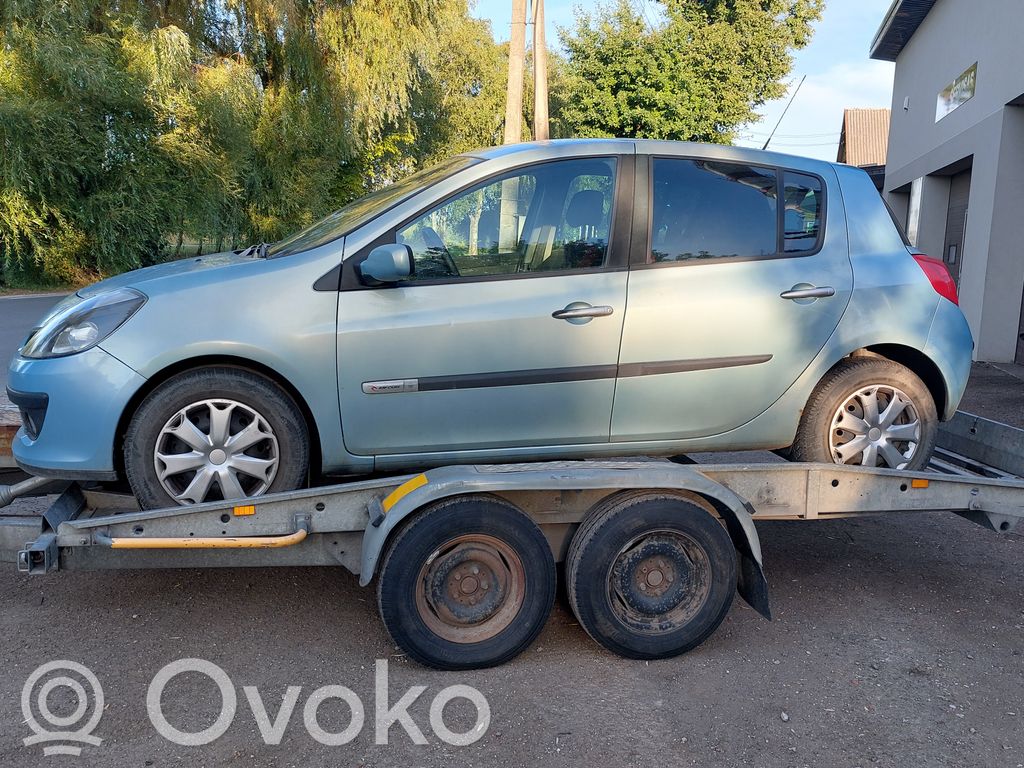 Clio III Clio  101451B