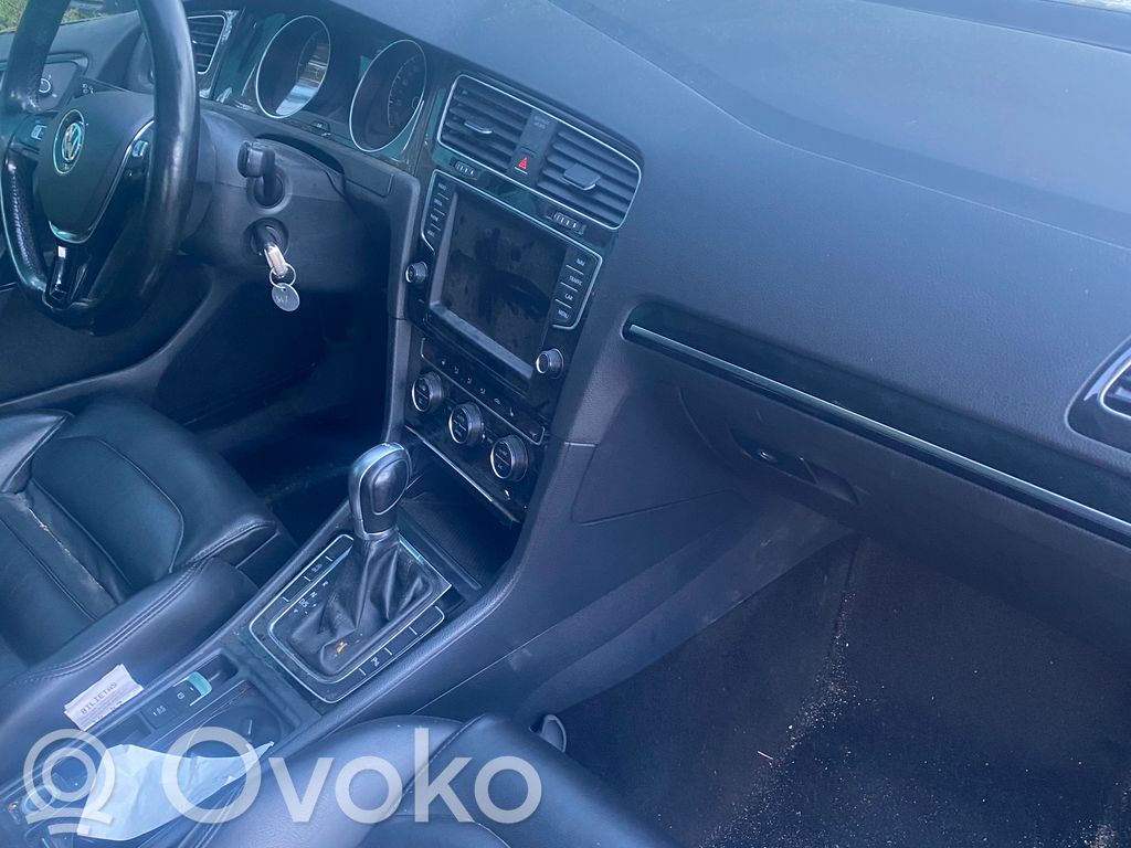 Golf VII Golf  5Q1820002AG
