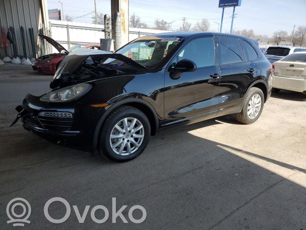 Cayenne (92A) Cayenne  7P5199131