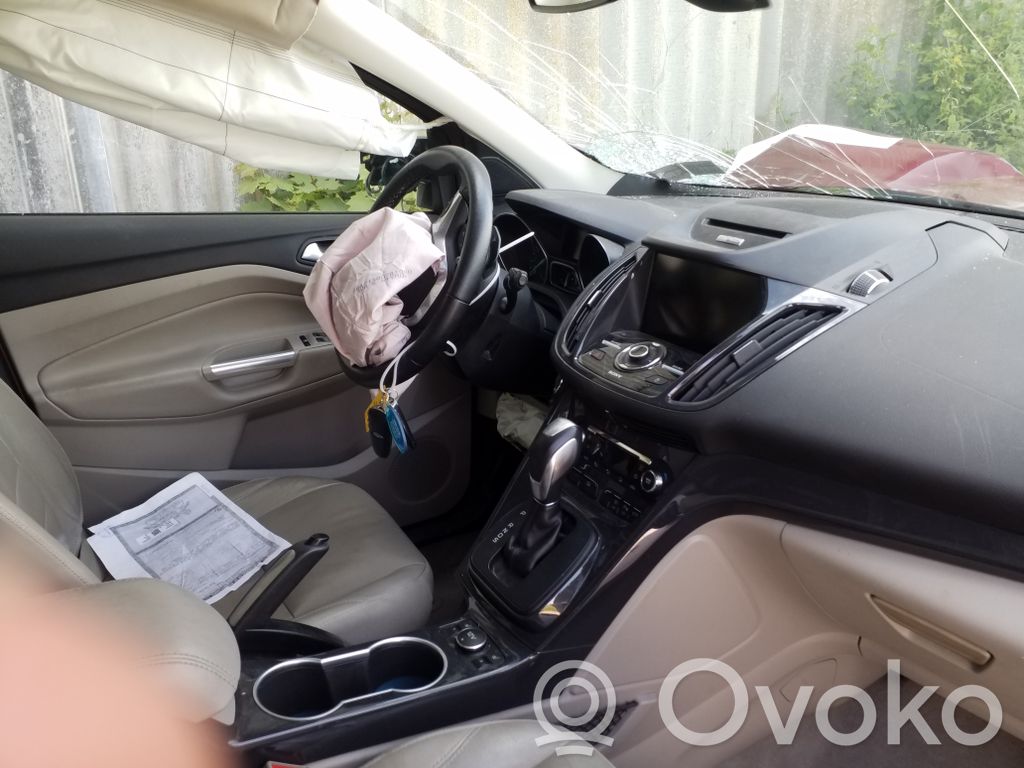 CV6118495TB Ford Escape III Coolant heater control valve, 35.00 € RRR