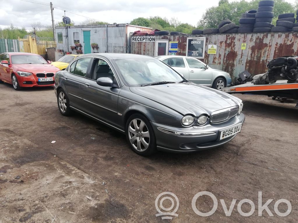 Jaguar X-Type