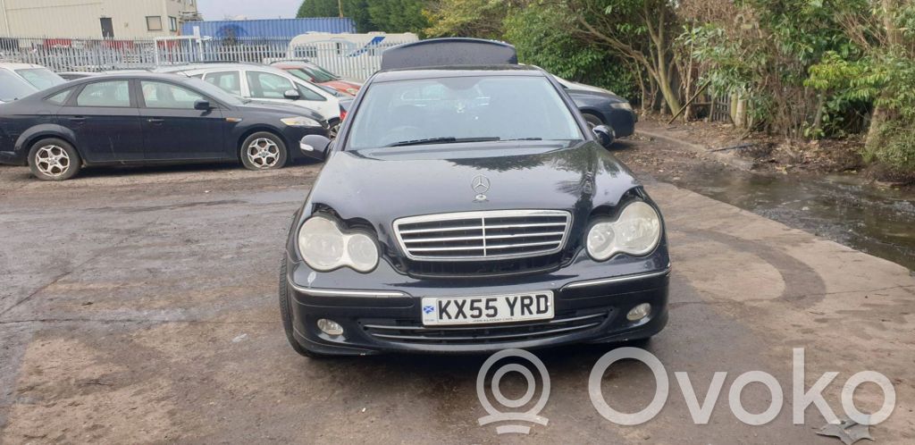 Mercedes-Benz C W203