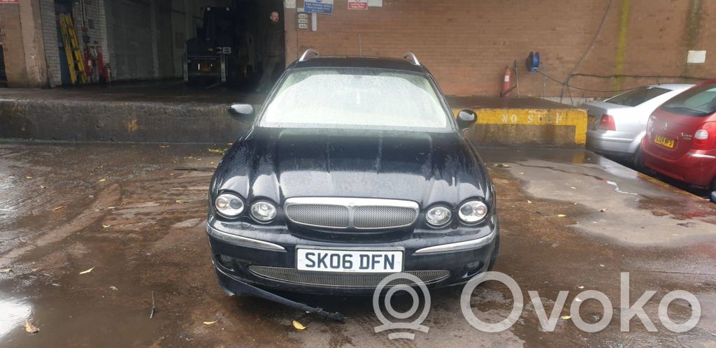 Jaguar X-Type