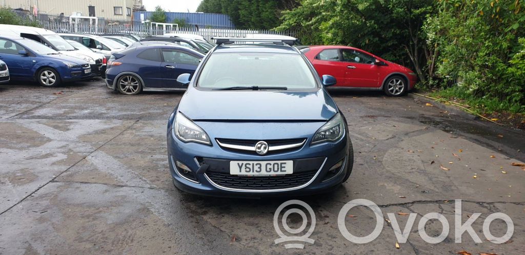 Opel Astra J