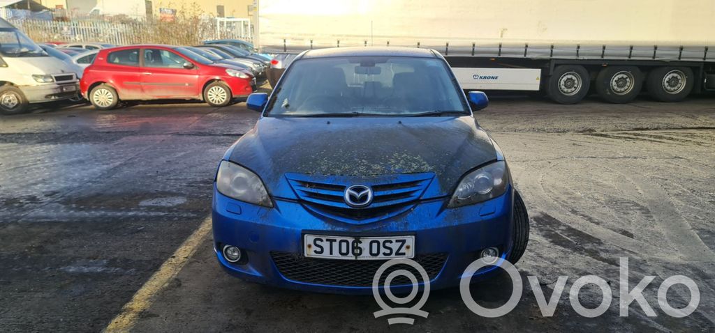 Mazda 3 I