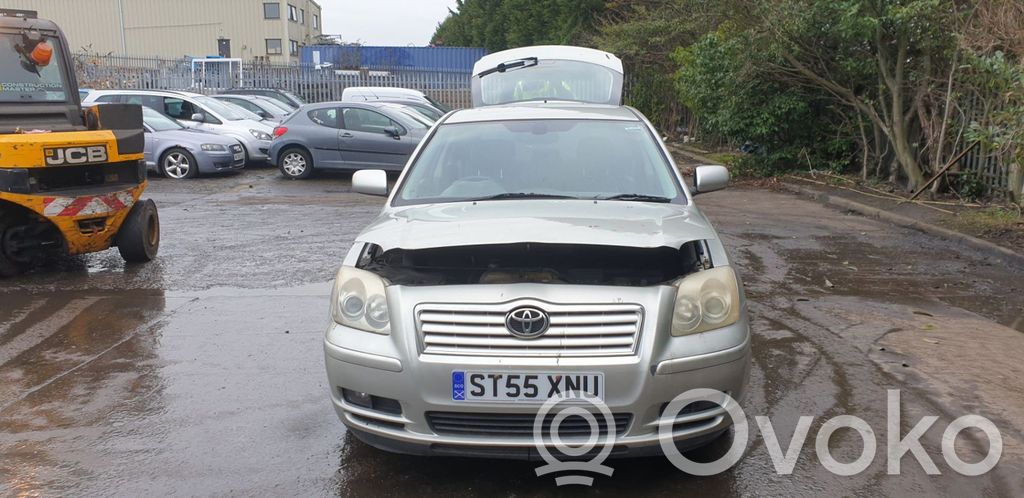Toyota Avensis T250