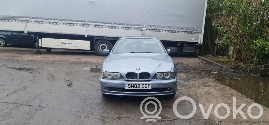 BMW 5 E39