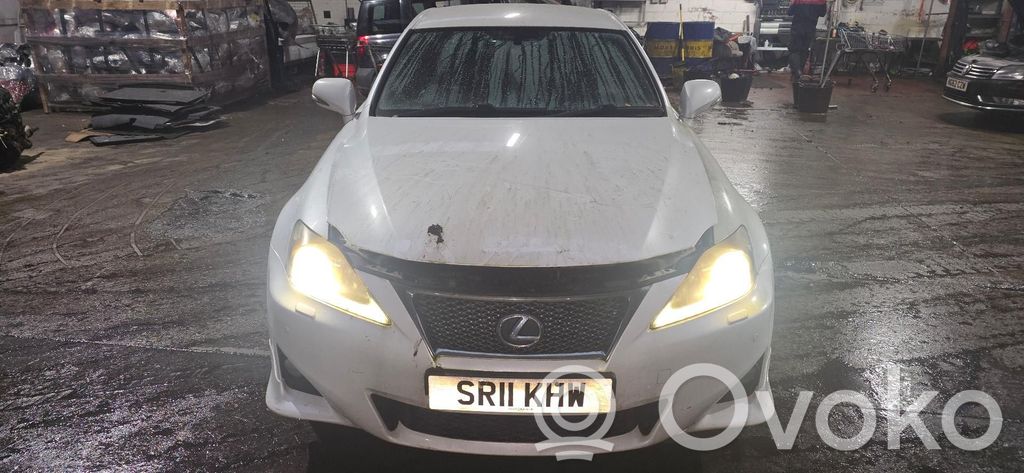Lexus IS 220D-250-350