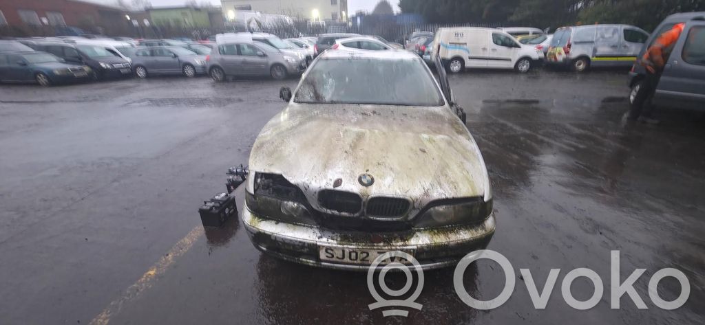 BMW 5 E39
