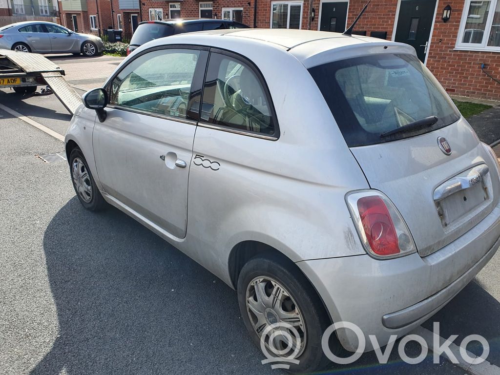 Interrupteur Inertiel De Blocage Carburant Fiat 500 VVD3060 Fiat 500 Capteur de vitesse de lacet d'accélération ESP 0265005607  55701951 - Pièce auto d'occasion en ligne à petit prix | OVOKO