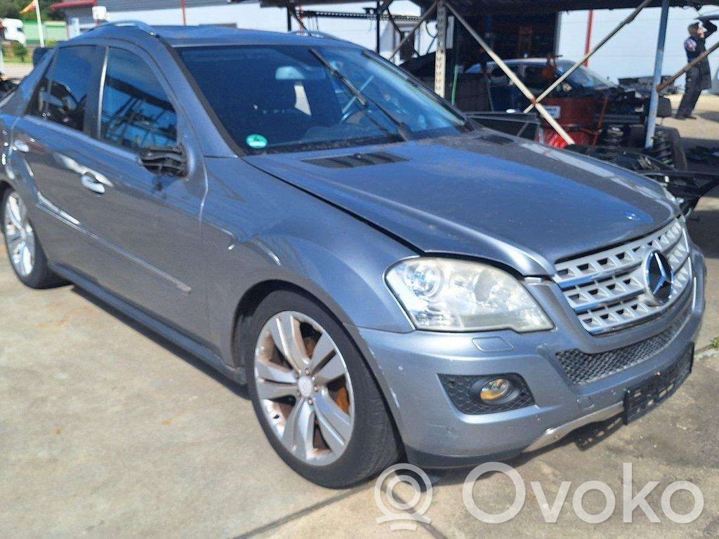 ML W164 ML-class, AMG (W163, W164, W166)  A0061533328