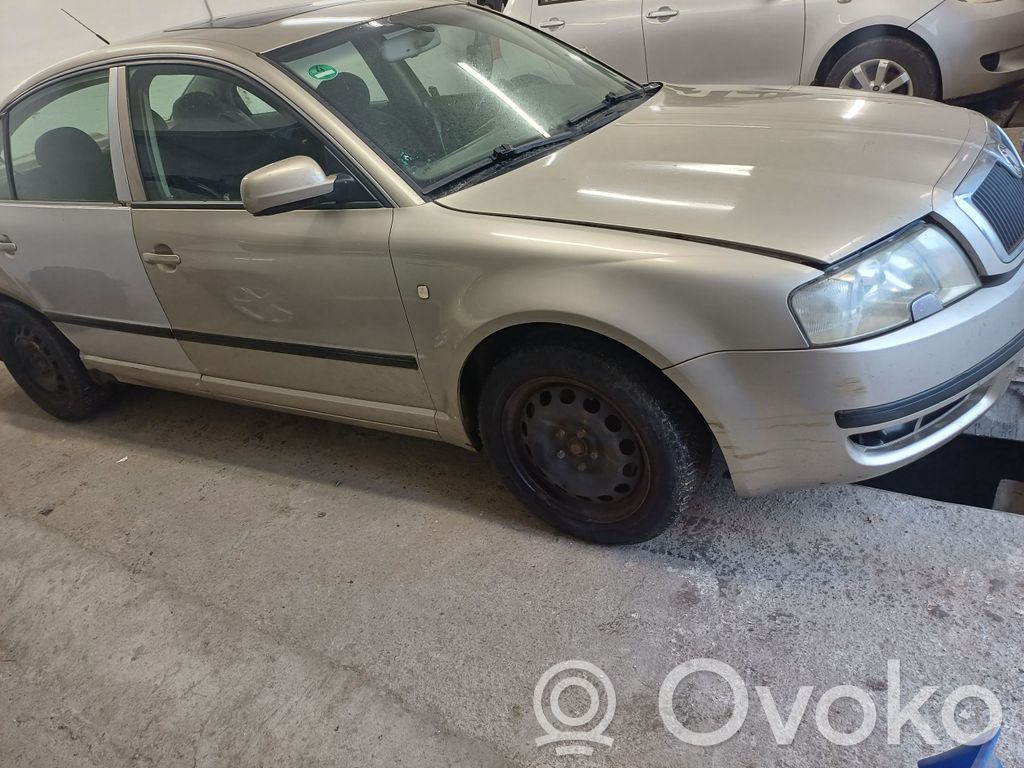 Superb B5 (3U) Superb  3U0907401