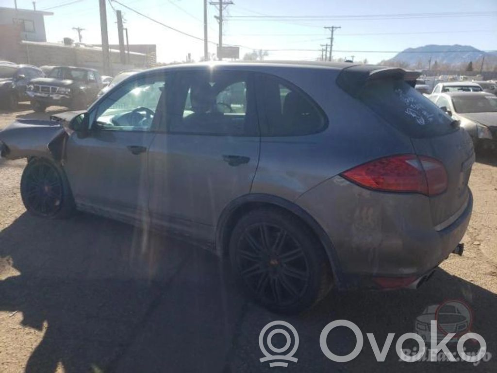 Cayenne (92A) Cayenne  7P5254350B