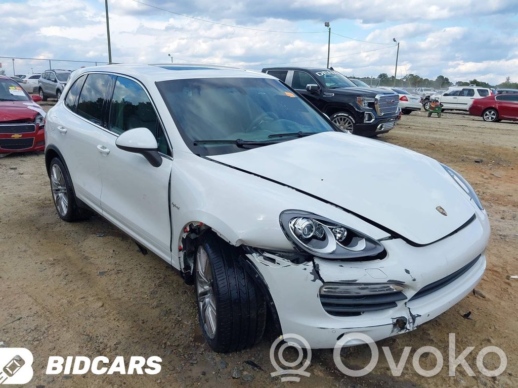 Cayenne (92A) Cayenne  7P0907379L