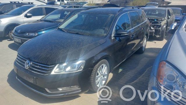 PASSAT B7 Passat  3AA962125