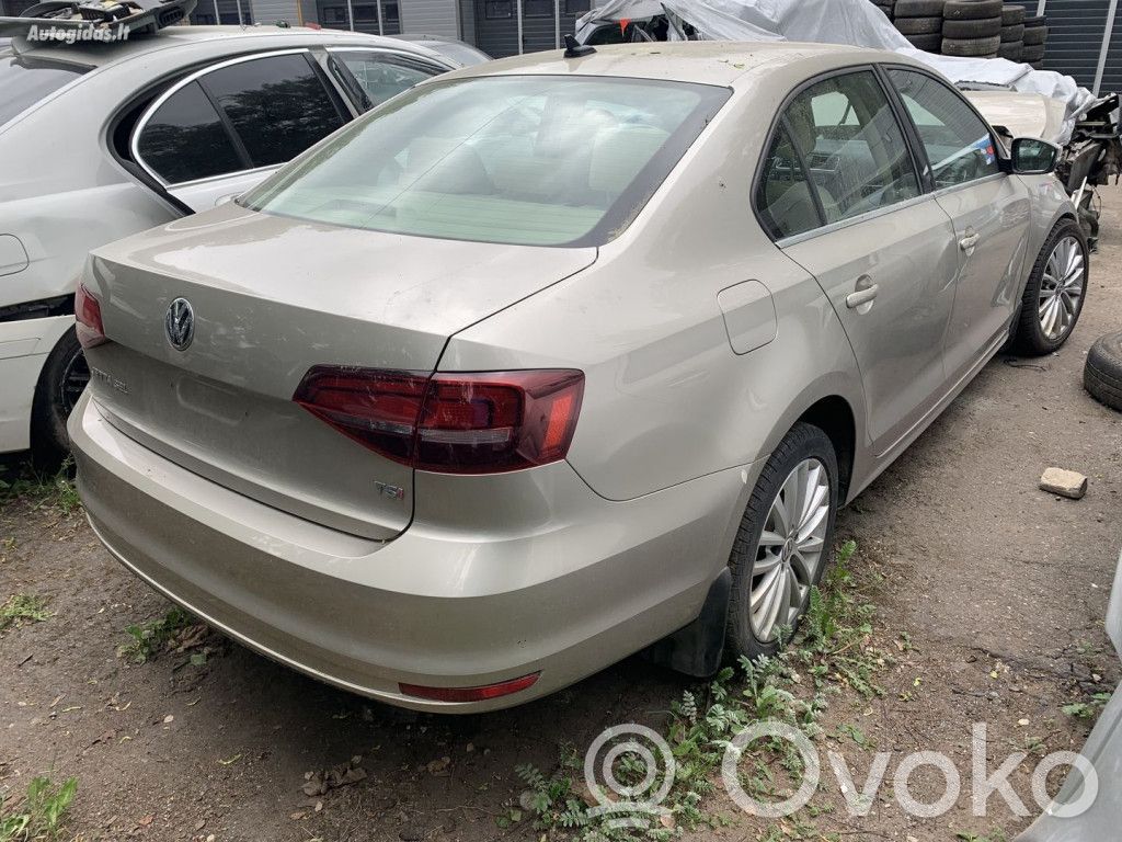 Jetta VI Jetta  06K906262N