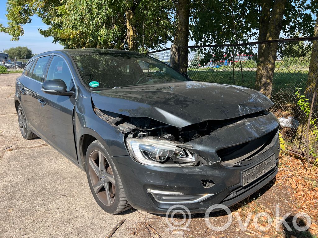 V60 V60, V60 Cross Country  98HL122540038