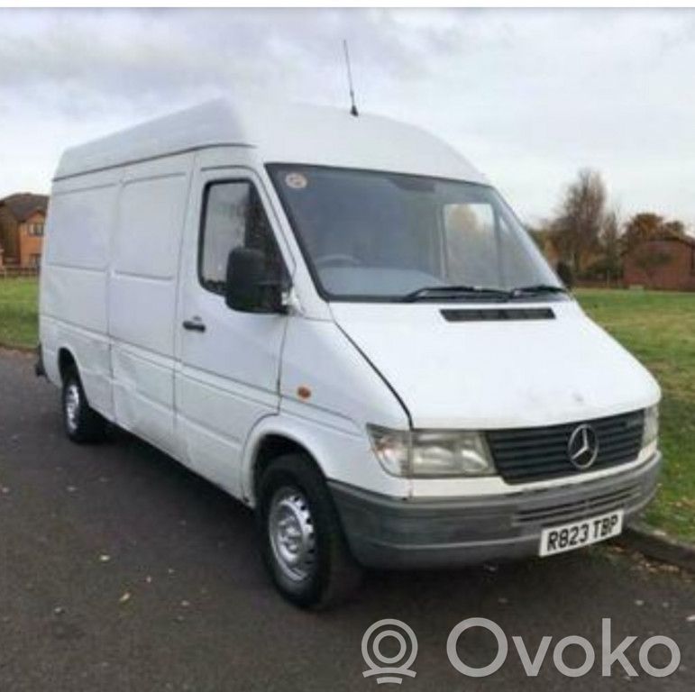 Sprinter W901 W902 W903 W904 Sprinter  A0002525205