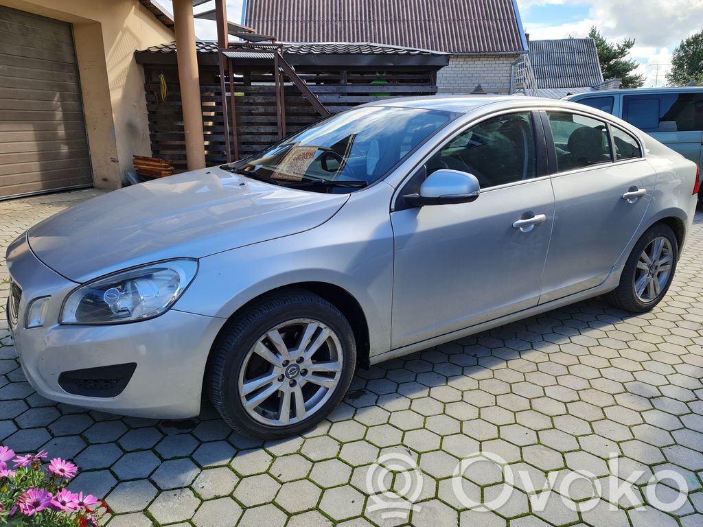 S60 S60  31349170
