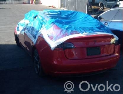 Model 3 Tesla Model 3  110354700A