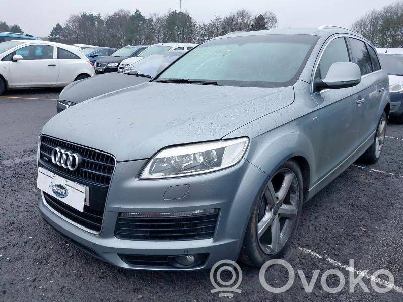 Q7 4L Q7  059121031L