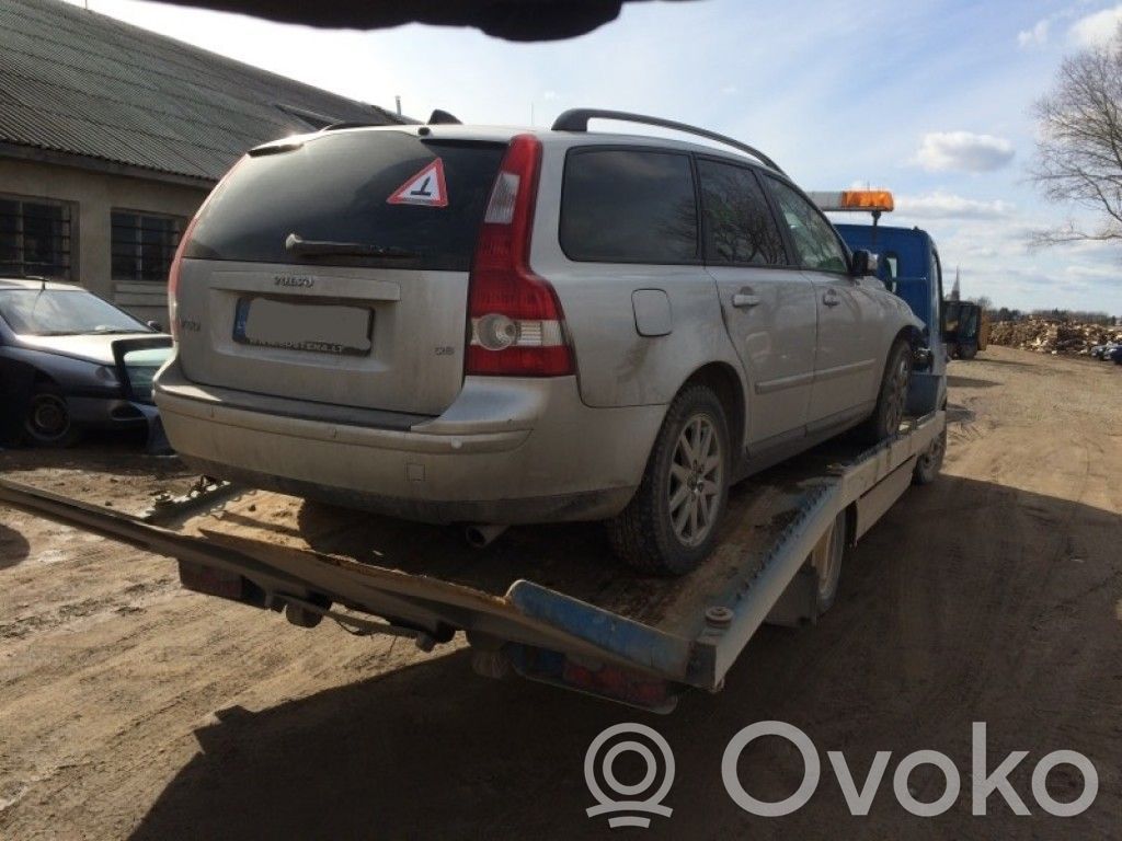 V50 V50  30716263