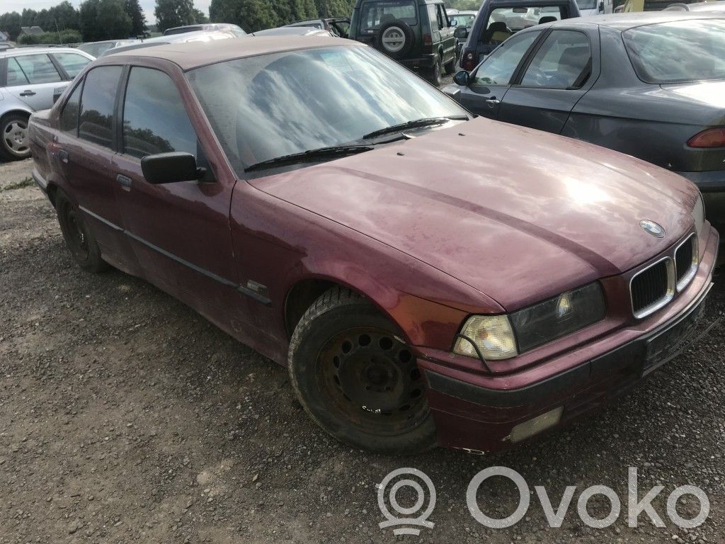 3 E36 Series 3  0261200520