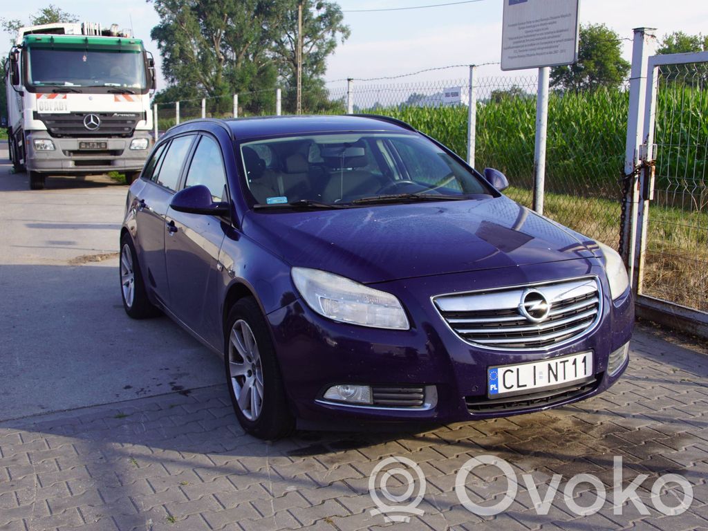 Insignia A Insignia  13269702