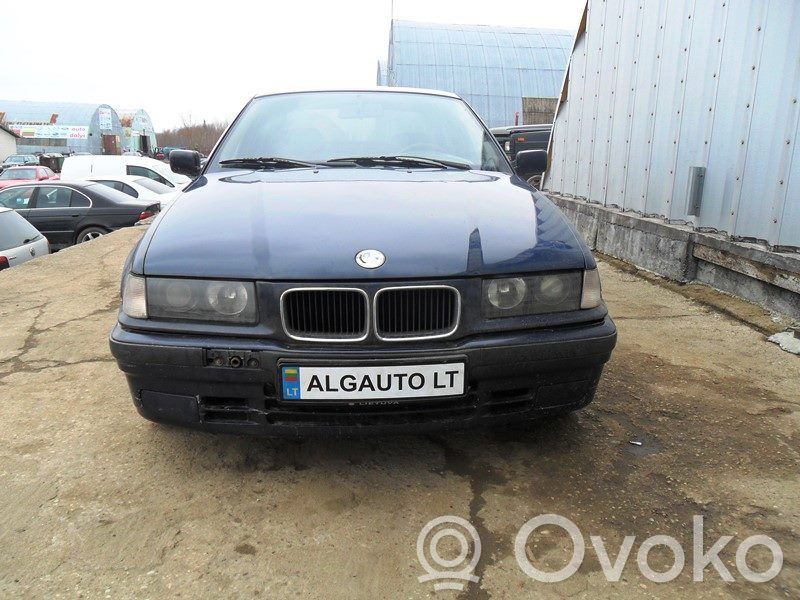 3 E36 Series 3  1428418