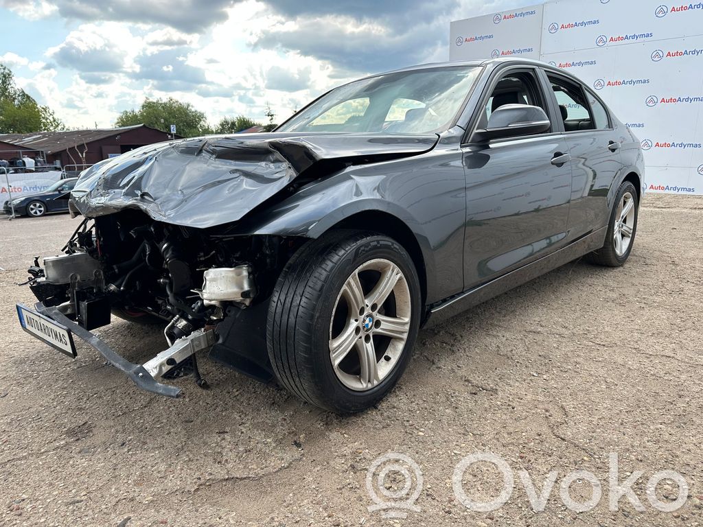 3 F30 F35 F31 Series 3  8618875