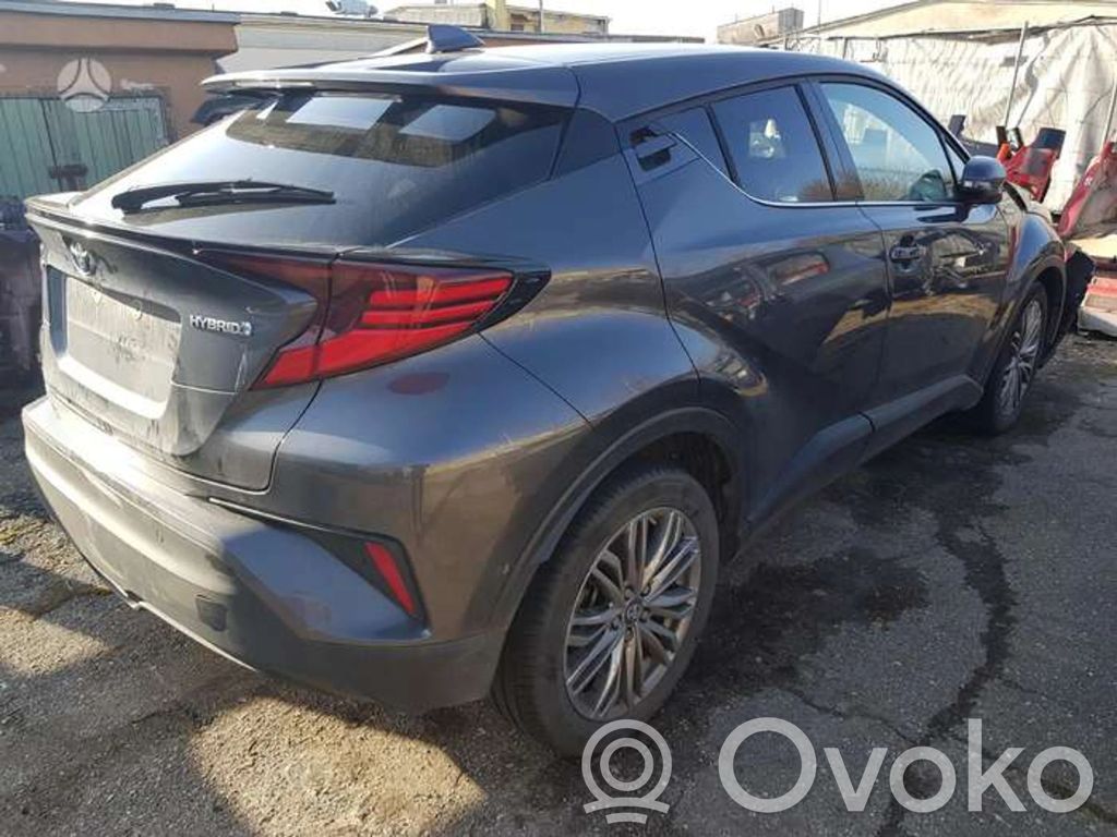 C-HR I C-HR  8946510080