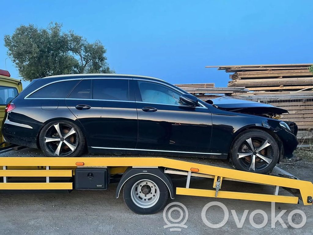 E W213 E-class, AMG (W124, W210, W211, W212, W213, C207, W238)  A0004237100