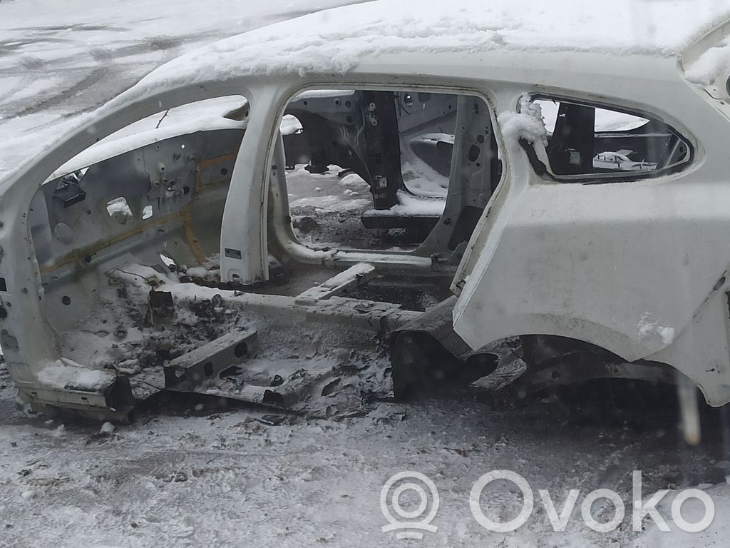 V60 V60, V60 Cross Country  31492818