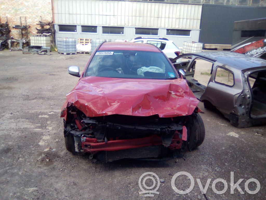 V60 V60, V60 Cross Country  31424604