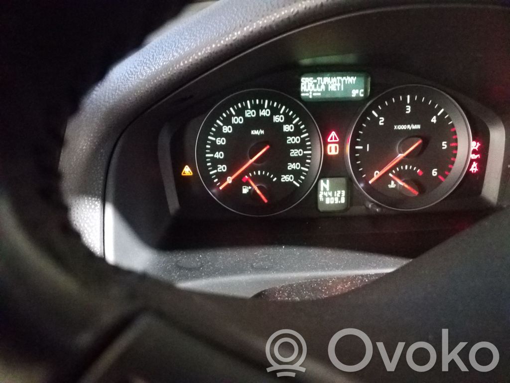 V50 V50  39889251