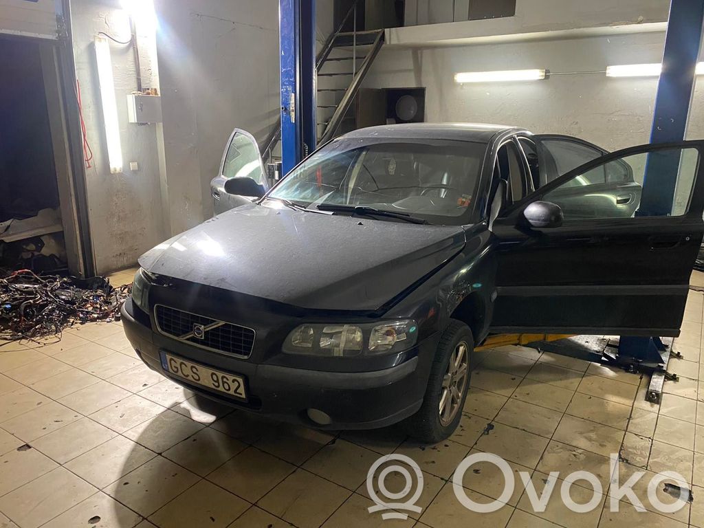 S60 S60  31387925