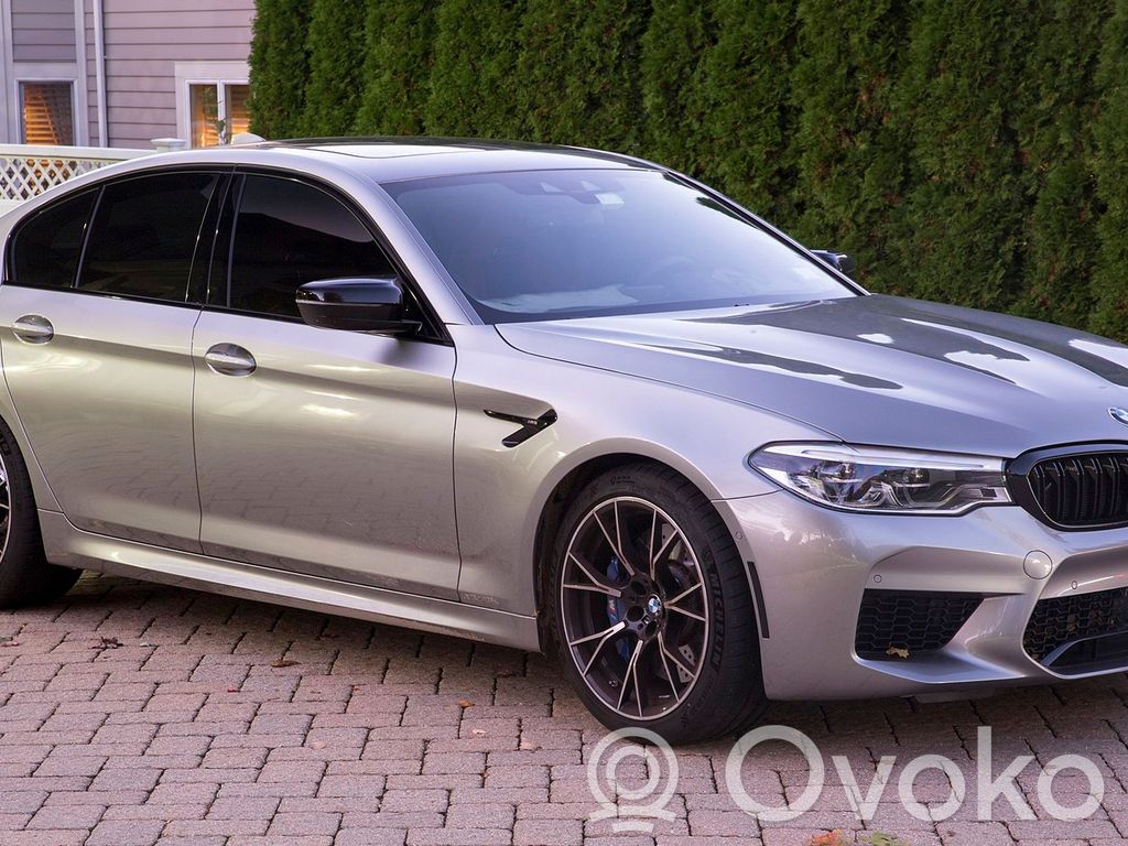 M5 F90 Series 5  8747752