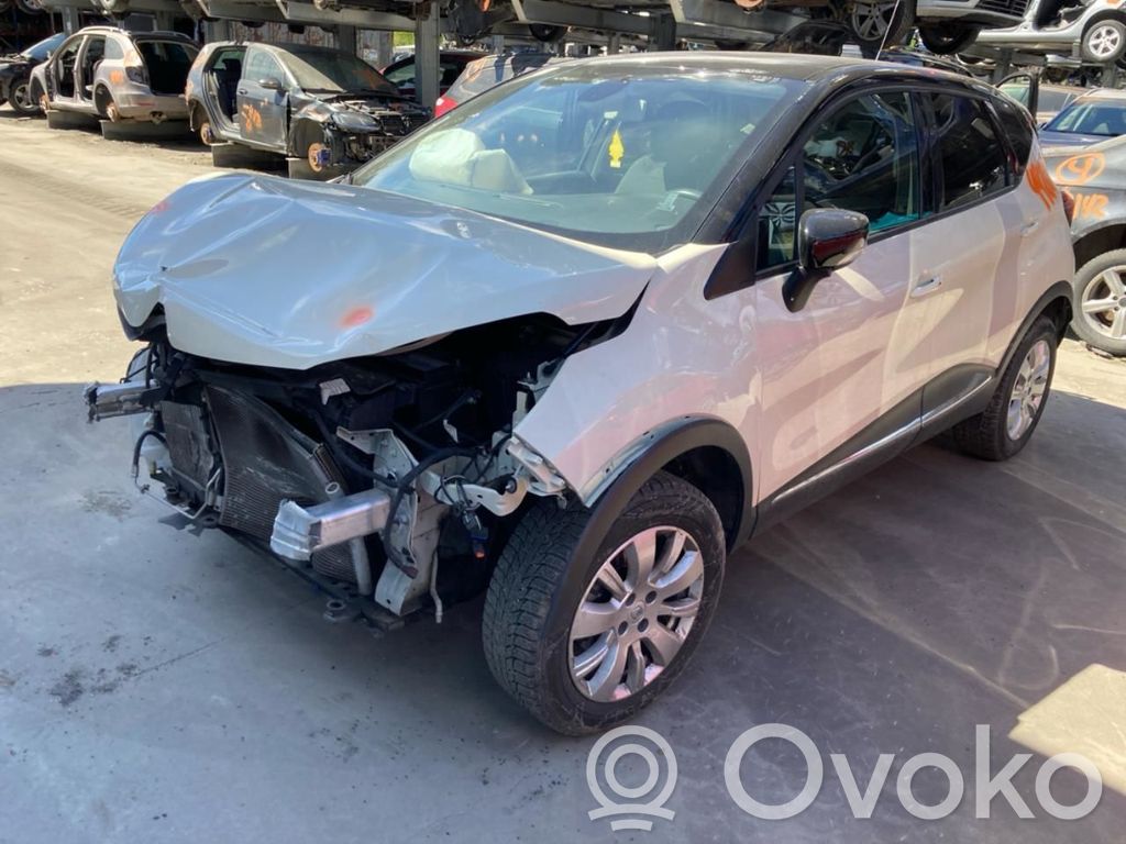 Captur Captur  821004271R