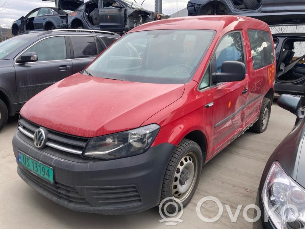 Caddy Caddy  04L253020P